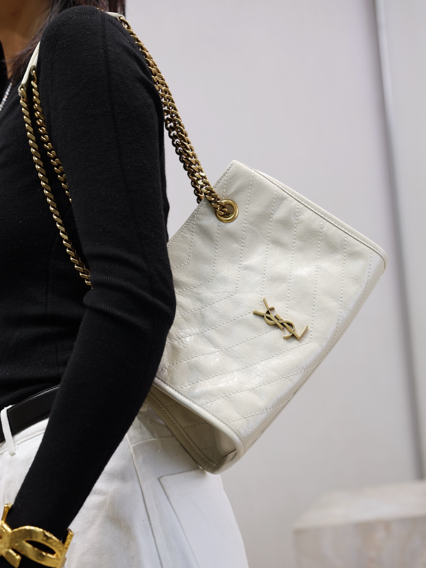 NO:771632,The gentle temperament of white moonlight carries the mood of spring, saint laurent, saint laurent19860909温柔气质白月光 装载春日心绪,圣罗兰,saint laurent,Bag