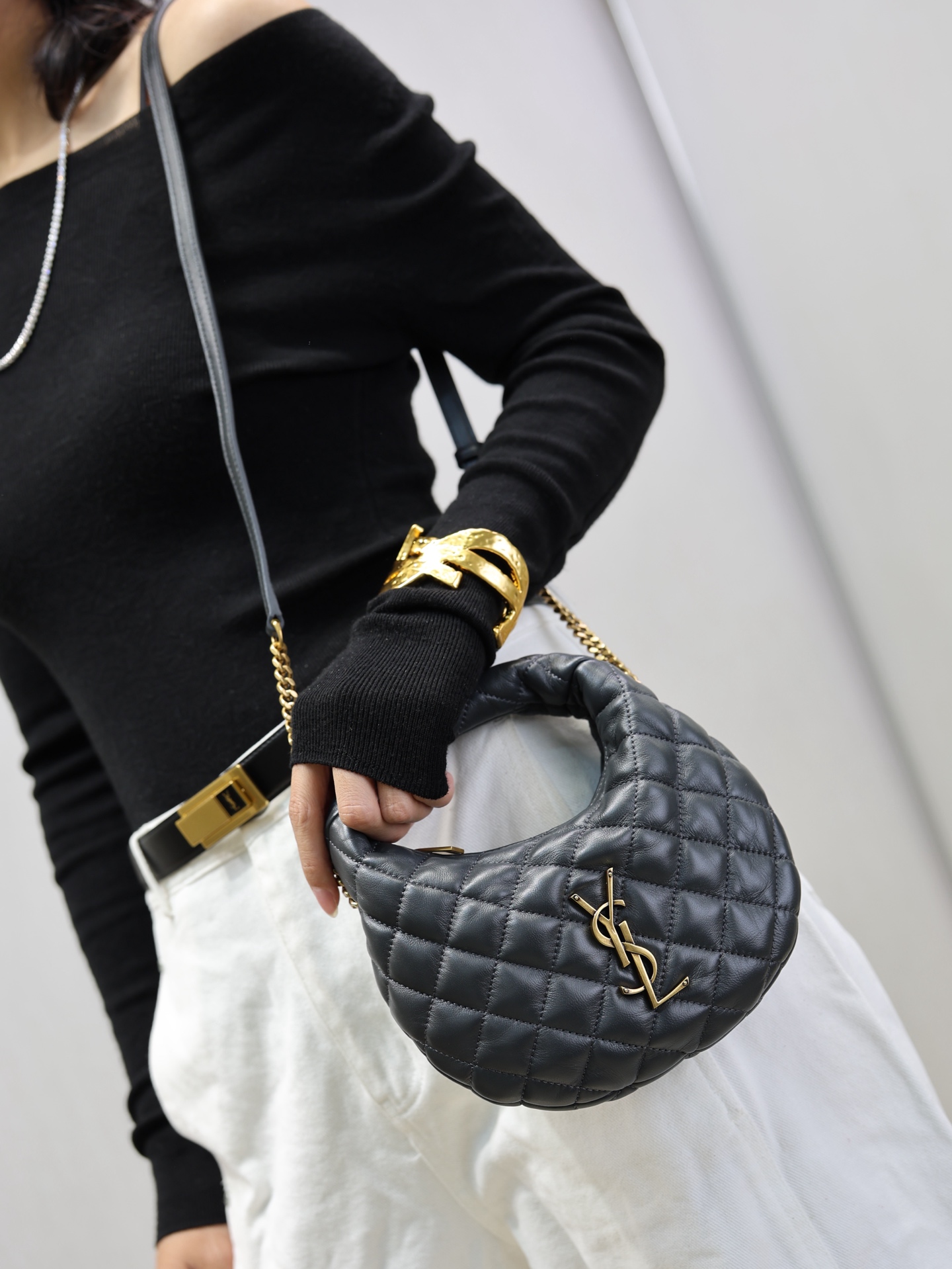 NO:771698,Mini ICARINO is super beautiful, so cute that you can’t refuse it. It’s elegant when carried in the hand and casual when worn cross-body, saint laurent, saint laurent.19860909迷你ICARINO超美 可爱的让人无法拒绝 手拎优雅 斜挎随性,圣罗兰,saint laurent,Bag