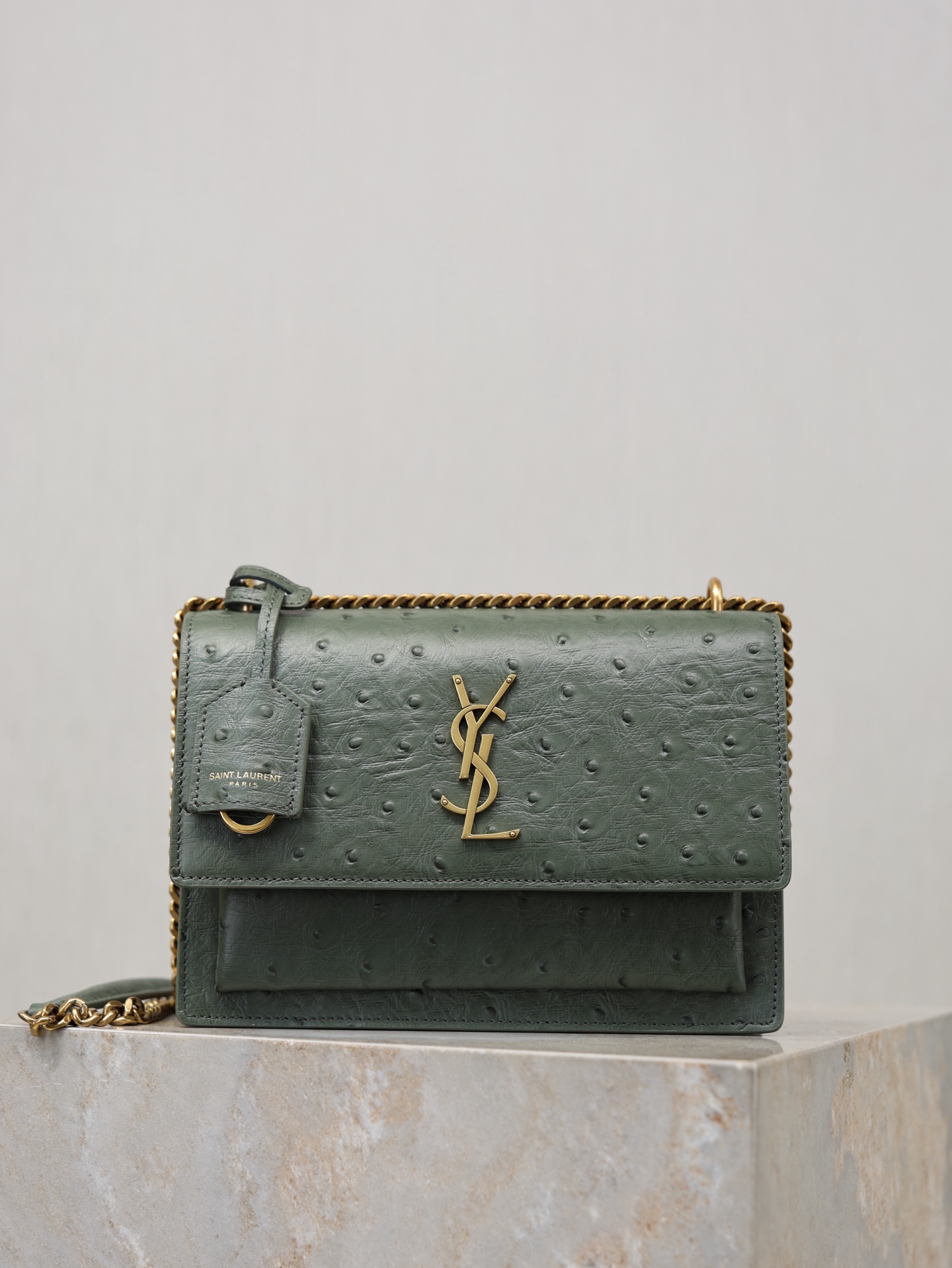 NO:771750,Green ostrich pattern · Sunset_22cm Super super super invincible hot model sunset, customized ostrich embossed cowhide from Italy, Z-molded hardware, pursuing every detail, high quality but not high price, running quantity~ Size 22×8×16 Model 422906, saint laurent, saint laurent, cowhide19860909绿色鸵鸟纹· Sunset_22cm 超超超级无敌火爆款sunset,意大利订制的鸵鸟压纹牛皮,z开模的五金,追求每一个每一个细节,高品质却不高价,跑量款～ 尺寸22×8×16 型号422906,圣罗兰,saint laurent,cowhide,Bag