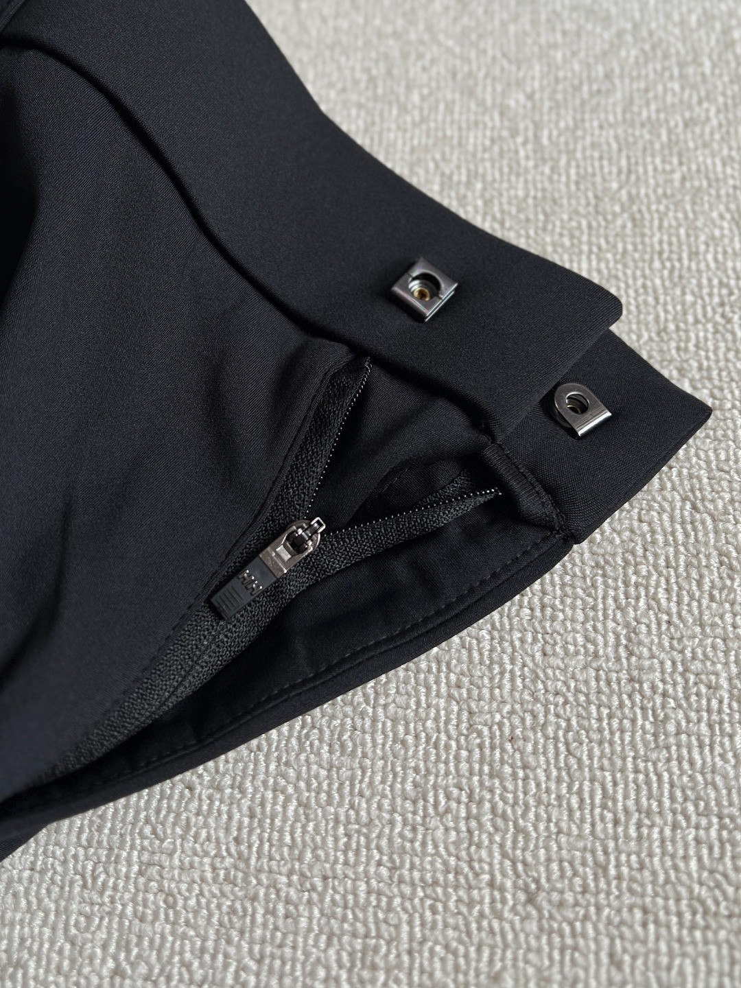 Vêtements Hellstar 1 31 HELLY HANSEN | HH 25 — photo 9