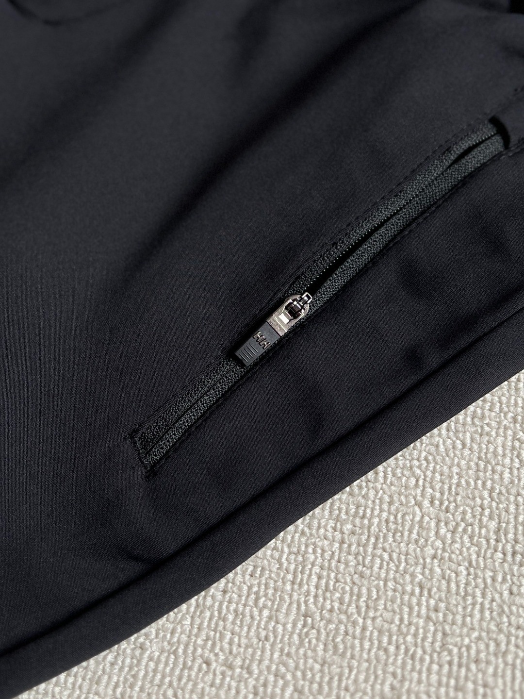 Vêtements Hellstar 1 31 HELLY HANSEN | HH 25 — photo 13