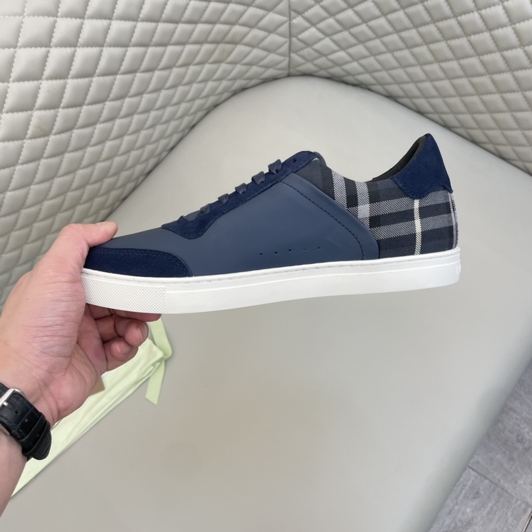 Precio de venta: P250 Bienes de calidad original Marca: Burberr * "Burberry *" zapatos casuales lowt