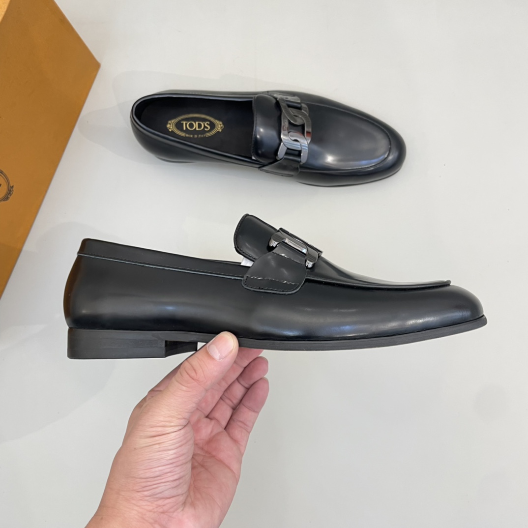 Precio de venta: P220 Marca comercial: Tod'* 