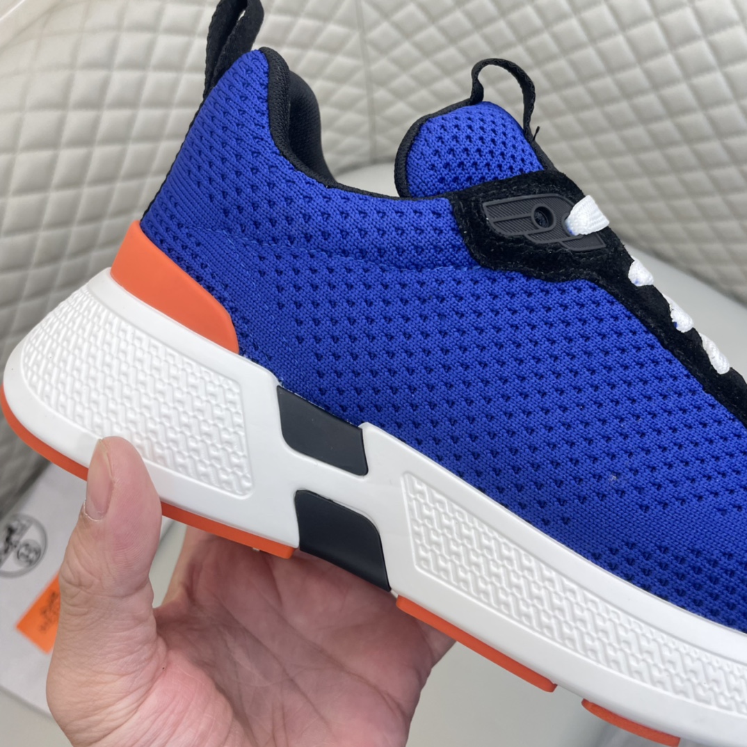 Precio de venta: P220 Marca: Hermè* "Hermès*" Low Top SneakersMarcas: 38-44 (se puede personalizar h