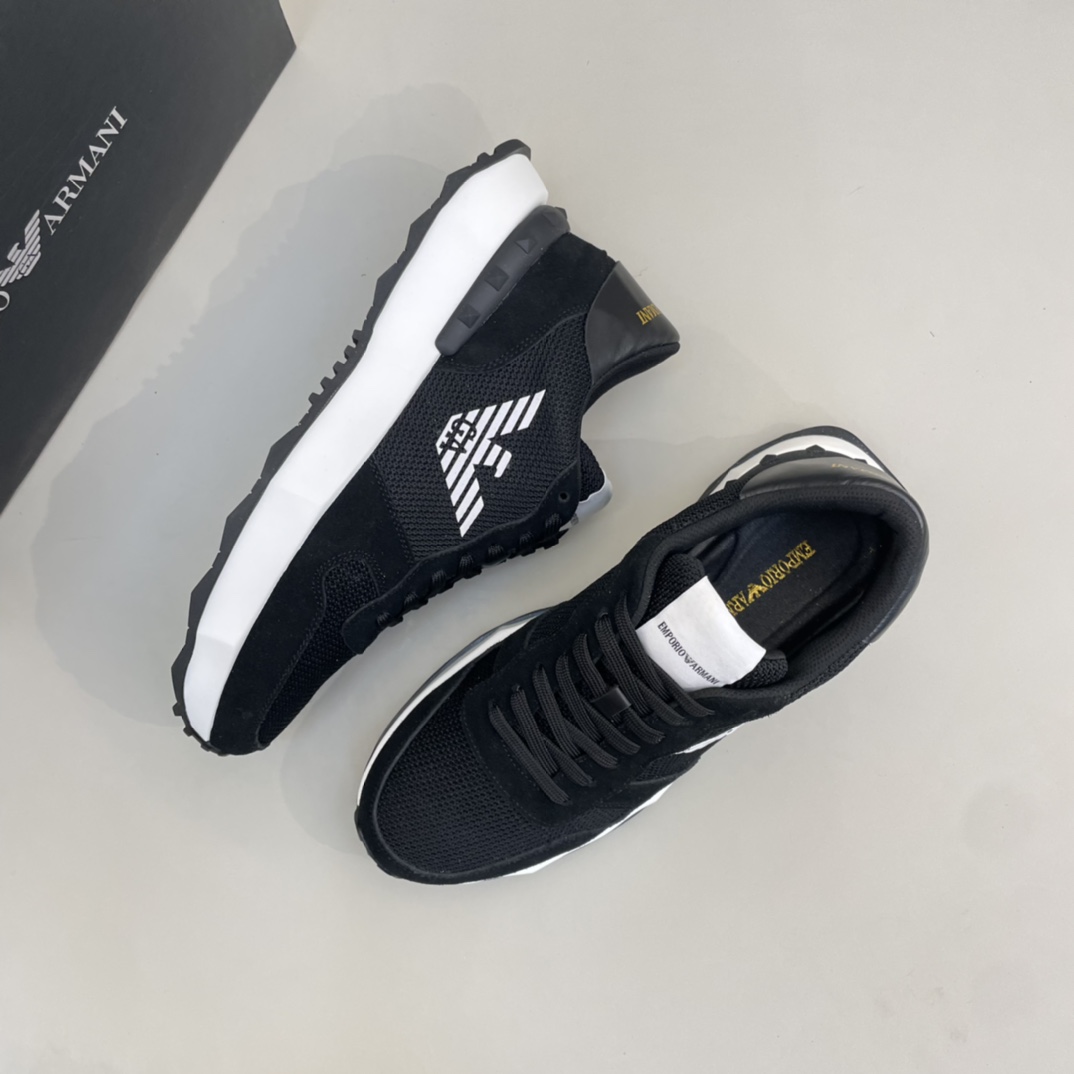 Precio de venta: P200 Marca: Arman* "Armani*" lowtop sneakersTalla: 39-44(se puede personalizar hast