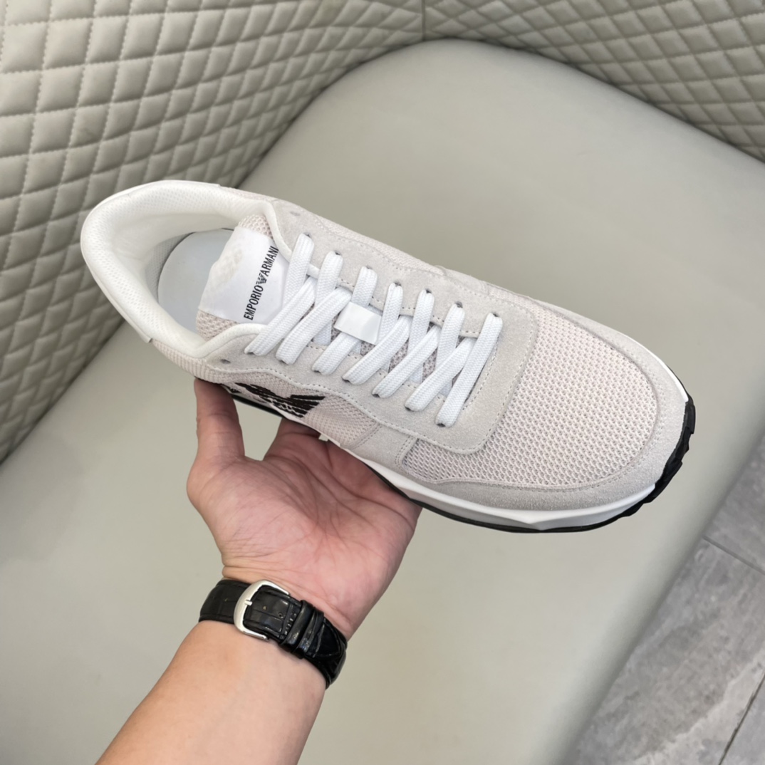 Precio de venta: P200 Marca: Arman* "Armani*" lowtop sneakersTalla: 39-44(se puede personalizar hast