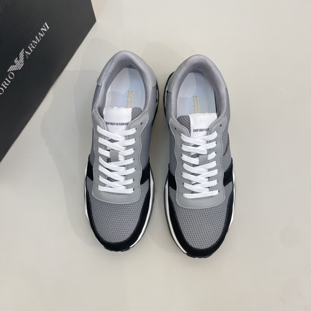 Precio de venta: P200 Marca: Arman* "Armani*" lowtop sneakersTalla: 39-44(se puede personalizar hast