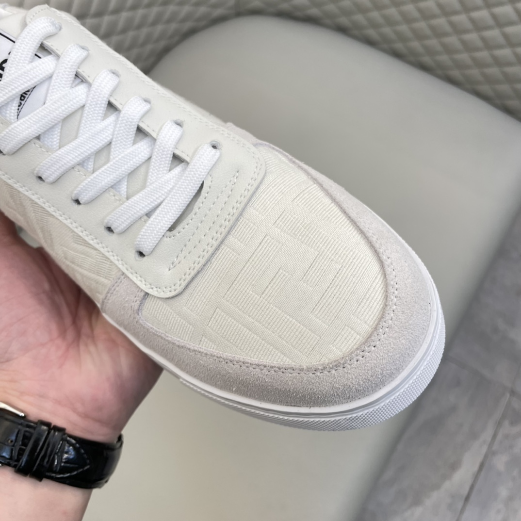 Precio de venta: P170 Marca comercial: Fend* Low-top Casual Shoes Talla: 39-44(se puede personalizar