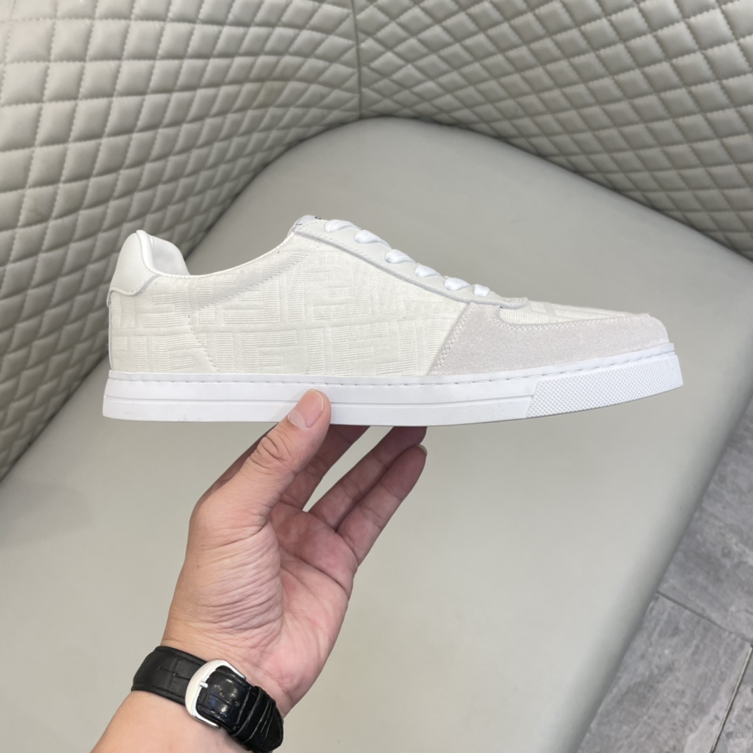 Precio de venta: P170 Marca comercial: Fend* Low-top Casual Shoes Talla: 39-44(se puede personalizar