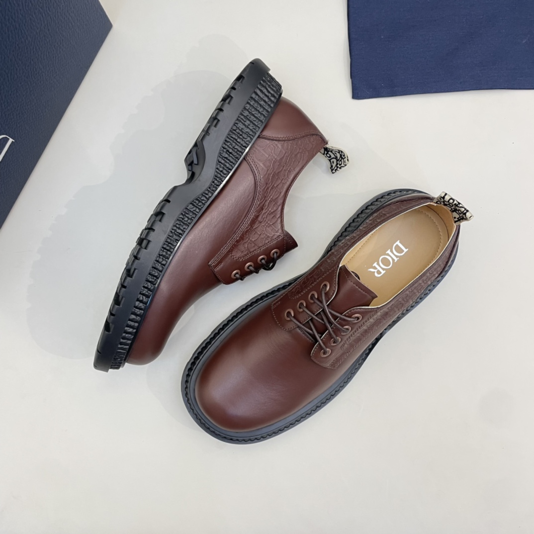 Precio de venta: P230 Marca comercial: Dio* Zapatos de cuero Talla: 38-44(se pueden hacer por encarg