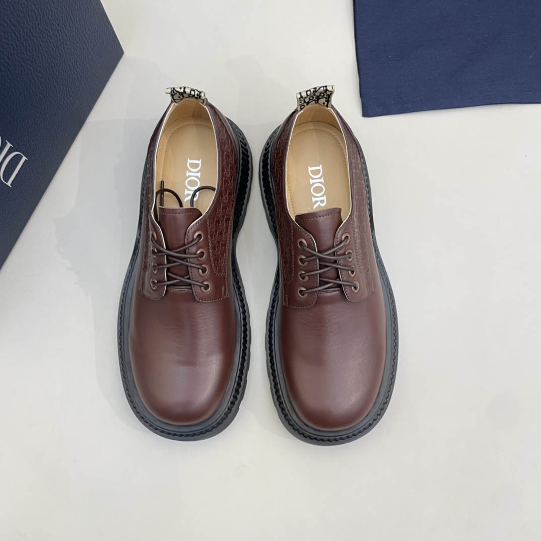 Precio de venta: P230 Marca comercial: Dio* Zapatos de cuero Talla: 38-44(se pueden hacer por encarg