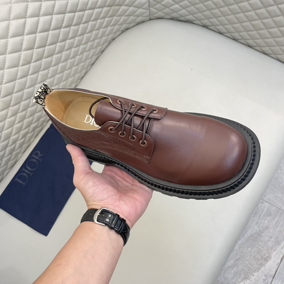 Precio de venta: P230 Marca comercial: Dio* Zapatos de cuero Talla: 38-44(se pueden hacer por encarg