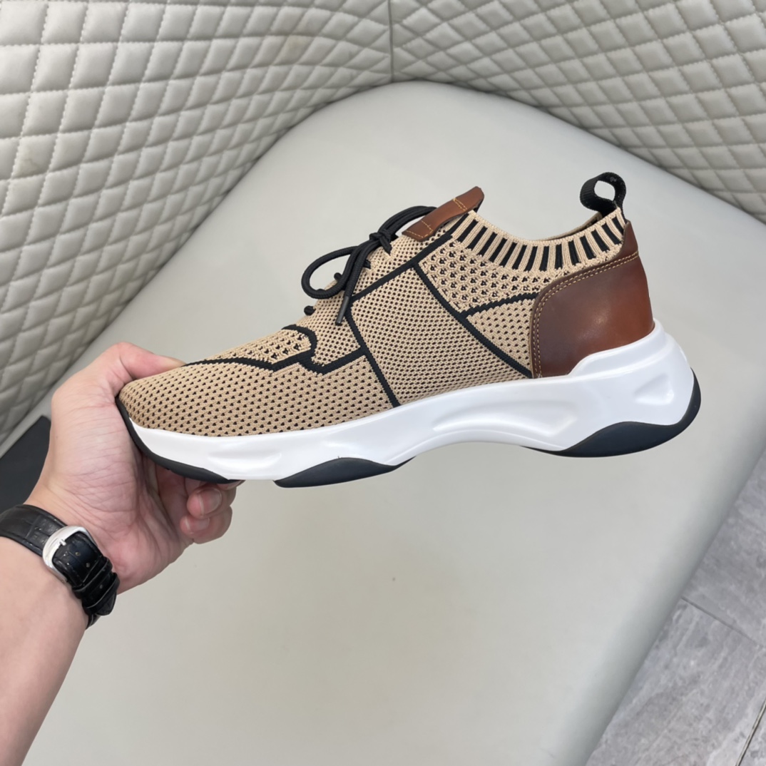 Precio de venta: P240 Bienes de calidad de gama altaMarca: Berlut * "Bruti *" zapatillas de deporte 