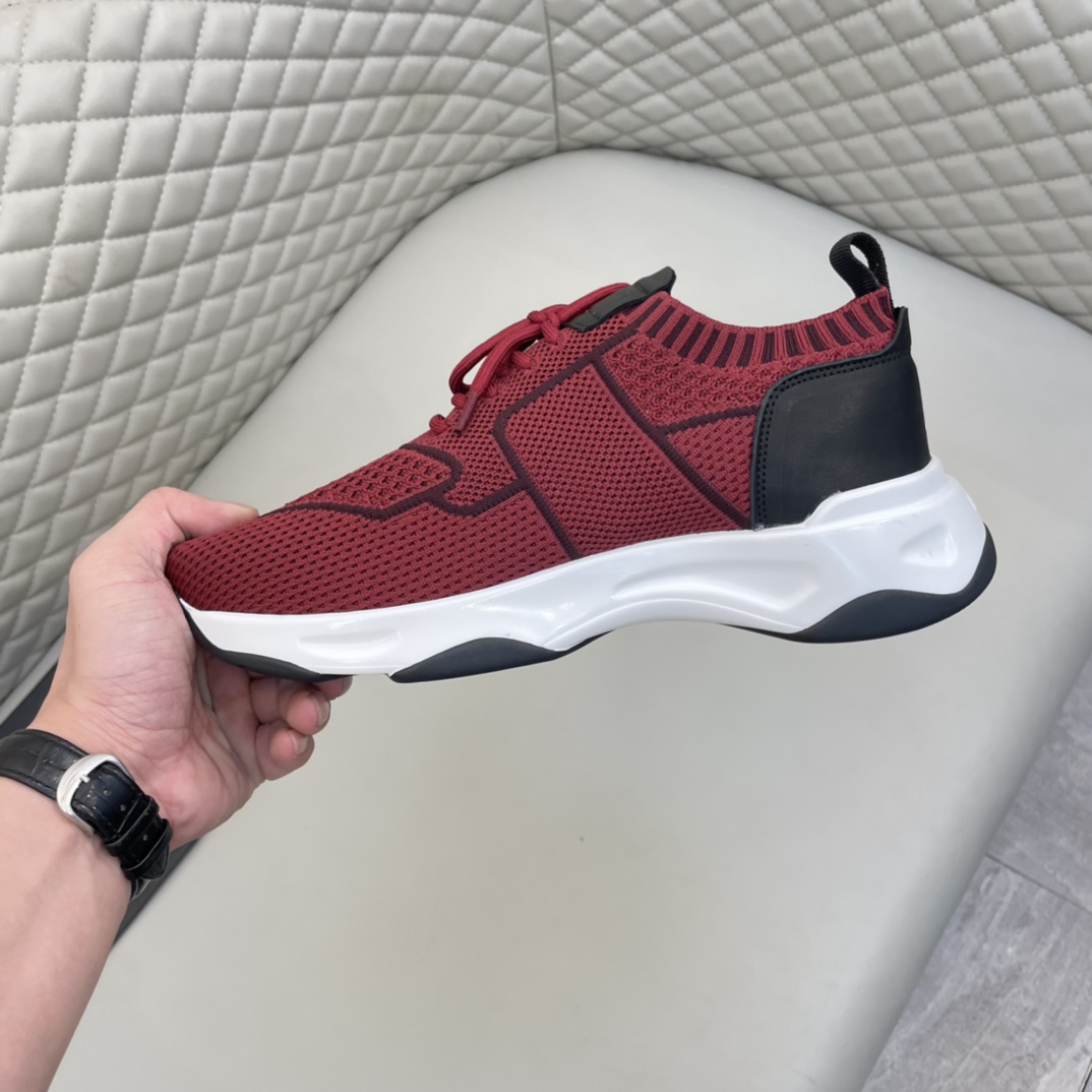 Precio de venta: P240 Bienes de calidad de gama altaMarca: Berlut * "Bruti *" zapatillas de deporte 