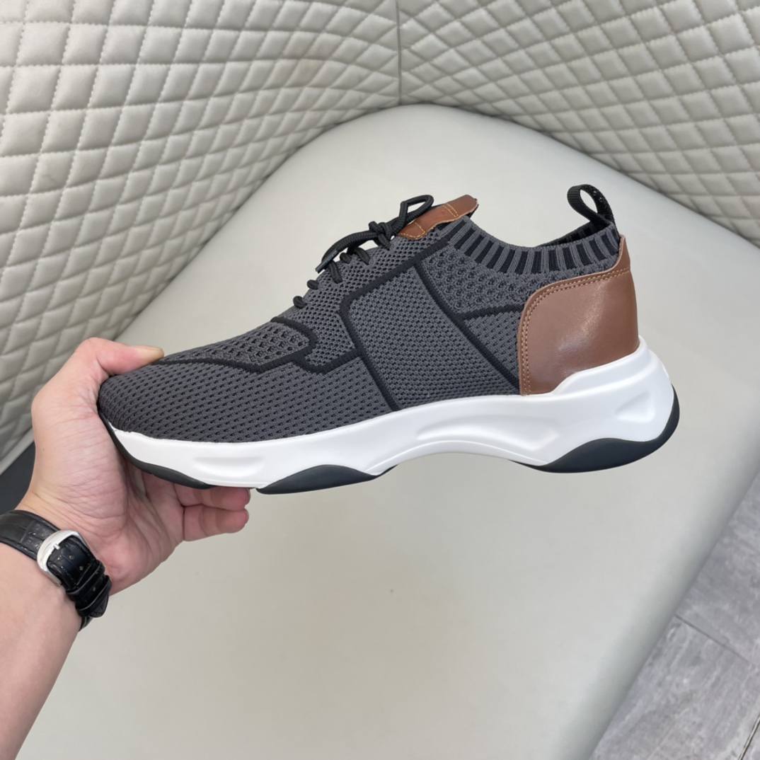 Precio de venta: P240 Bienes de calidad de gama altaMarca: Berlut * "Bruti *" zapatillas de deporte 