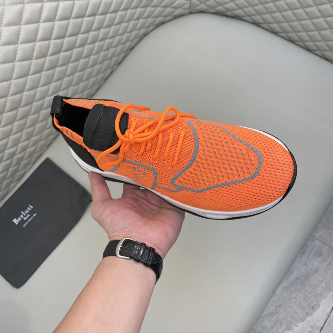 Precio de venta: P240 Bienes de calidad de gama altaMarca: Berlut * "Bruti *" zapatillas de deporte 