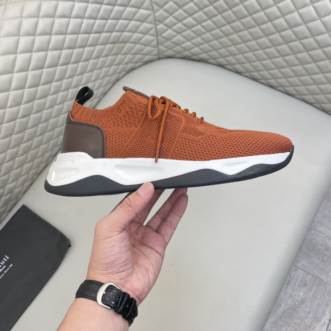 Precio de venta: P240 Bienes de calidad de gama altaMarca: Berlut * "Bruti *" zapatillas de deporte 