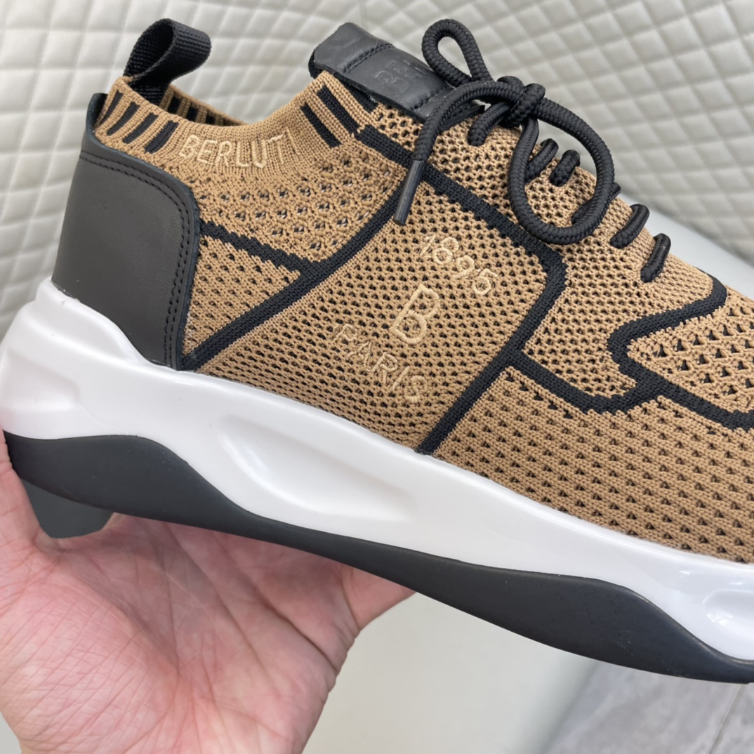 Precio de venta: P240 Bienes de calidad de gama altaMarca: Berlut * "Bruti *" zapatillas de deporte 