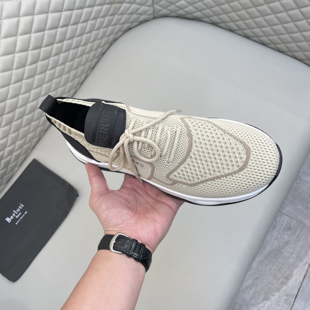 Precio de venta: P240 Bienes de calidad de gama altaMarca: Berlut * "Bruti *" zapatillas de deporte 