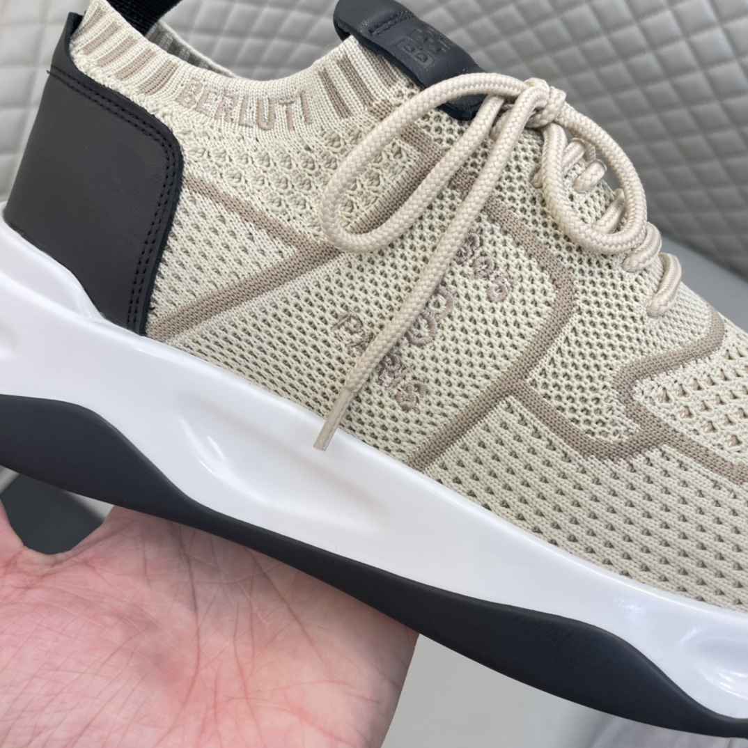 Precio de venta: P240 Bienes de calidad de gama altaMarca: Berlut * "Bruti *" zapatillas de deporte 