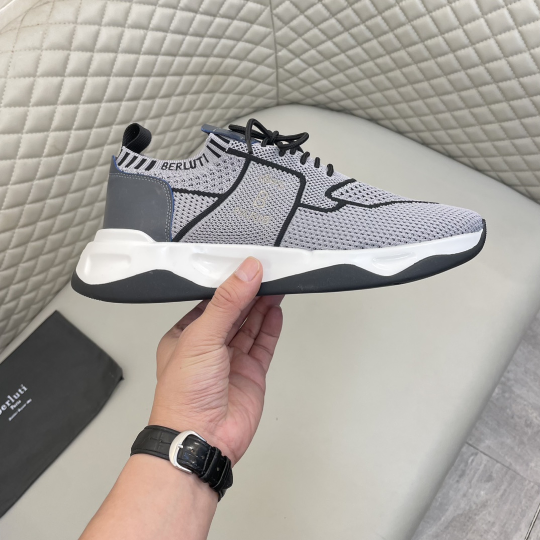 Precio de venta: P240 Bienes de calidad de gama altaMarca: Berlut * "Bruti *" zapatillas de deporte 