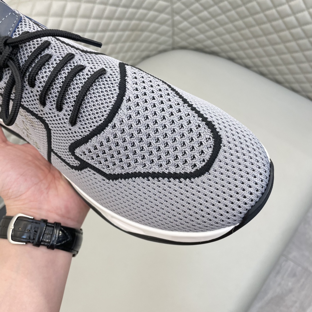 Precio de venta: P240 Bienes de calidad de gama altaMarca: Berlut * "Bruti *" zapatillas de deporte 