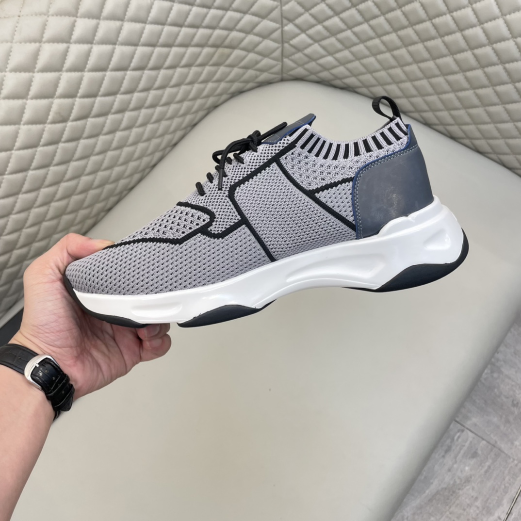 Precio de venta: P240 Bienes de calidad de gama altaMarca: Berlut * "Bruti *" zapatillas de deporte 