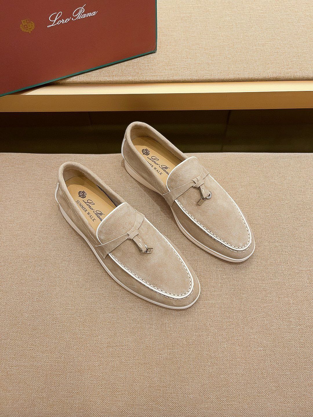 Precio de fábrica:Obtener Loro Piana 2023 Zapatos mocasín nuevo cuenta con una parte superior de gam
