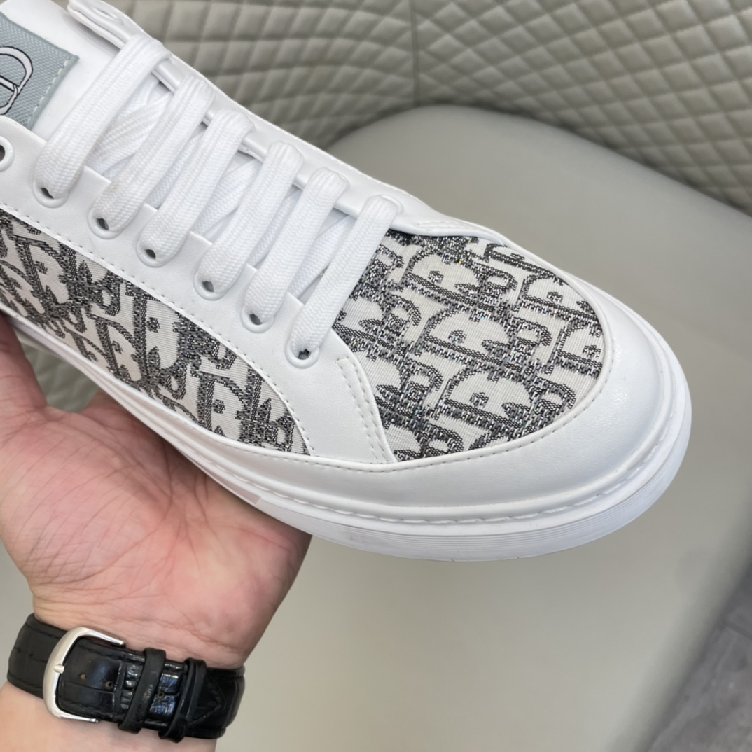 Precio de venta: P170 Marca comercial: Dio* mocasines de caña bajaTalla: 38-44(se puede personalizar