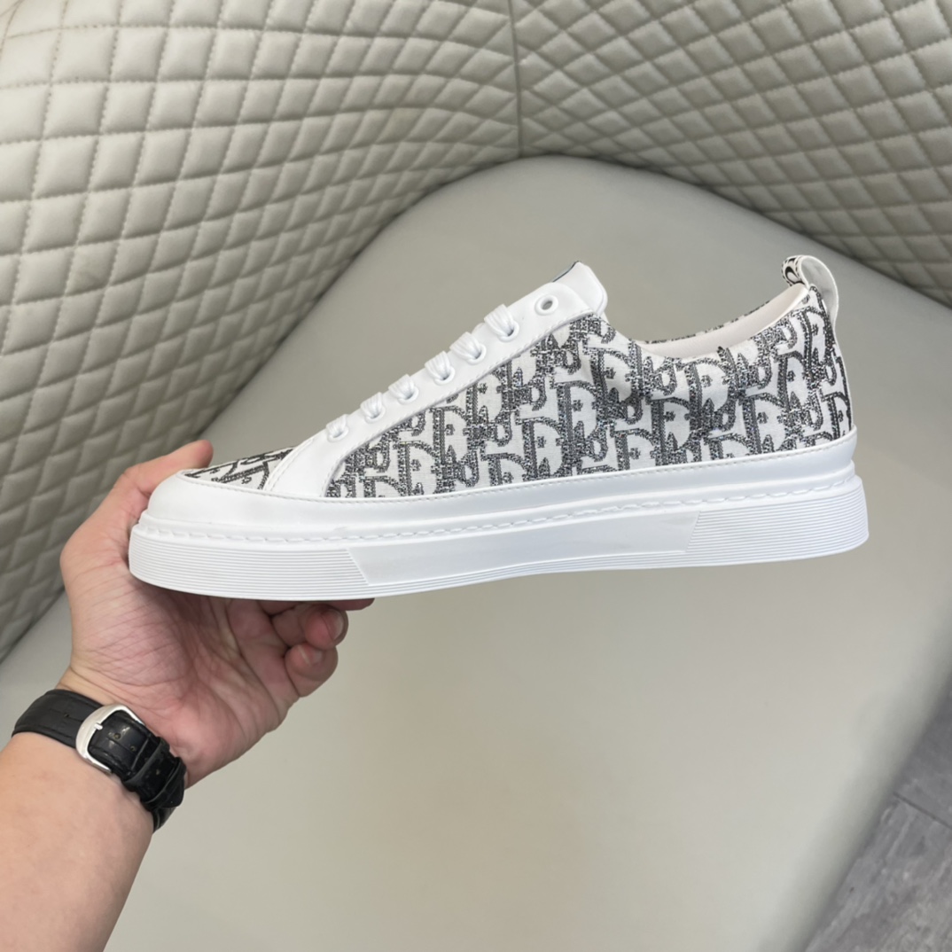 Precio de venta: P170 Marca comercial: Dio* mocasines de caña bajaTalla: 38-44(se puede personalizar