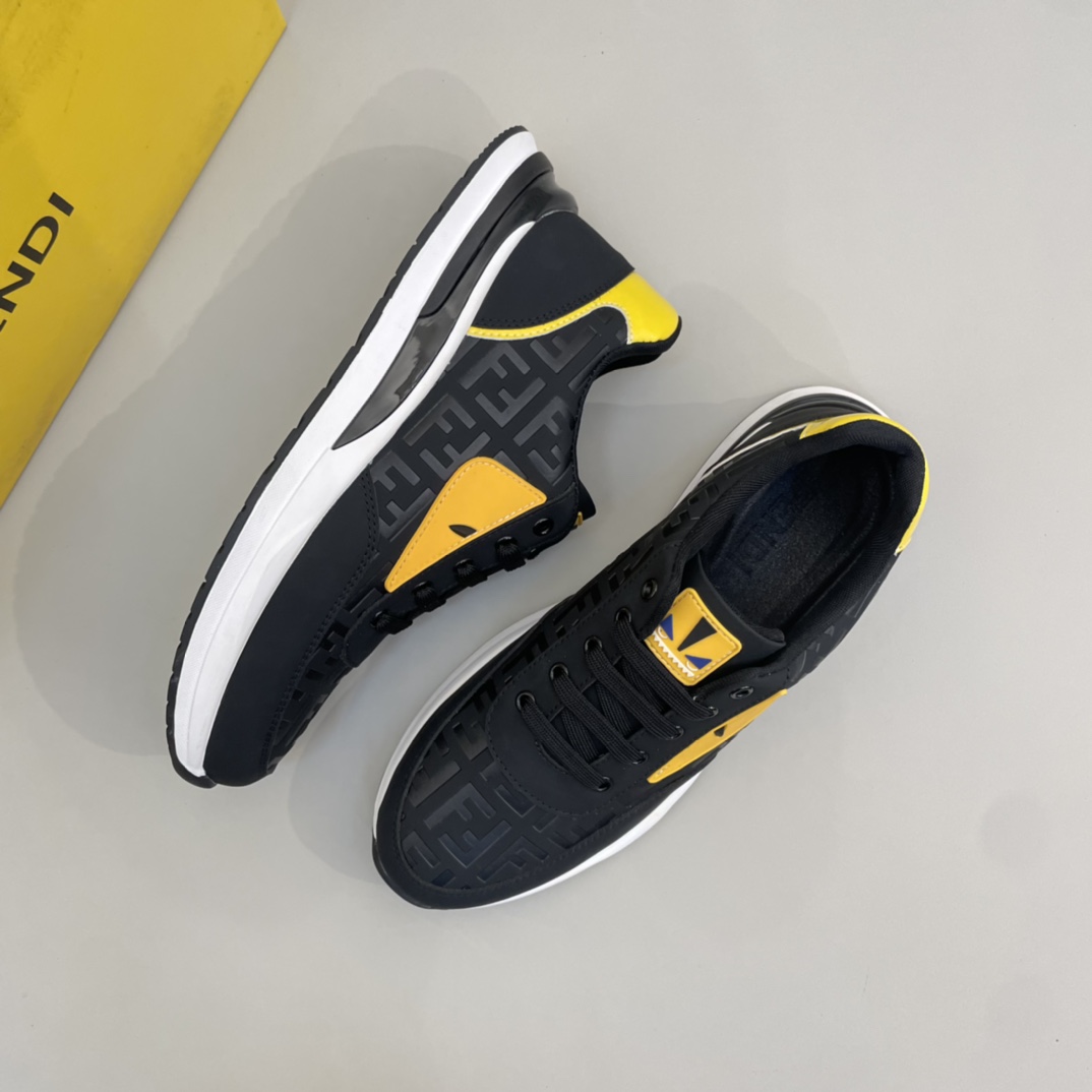 Precio de venta: P180Marca: Fend* zapatillas de caña bajaTalla: 38-44(se puede personalizar hasta 45