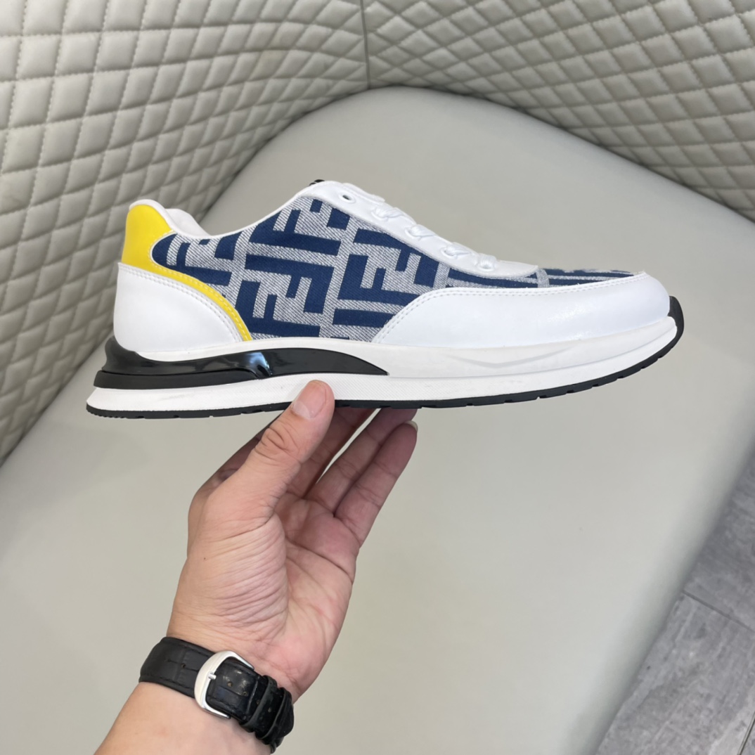 Precio de venta: P180Marca: Fend* zapatillas de caña bajaTalla: 38-44(se puede personalizar hasta 45