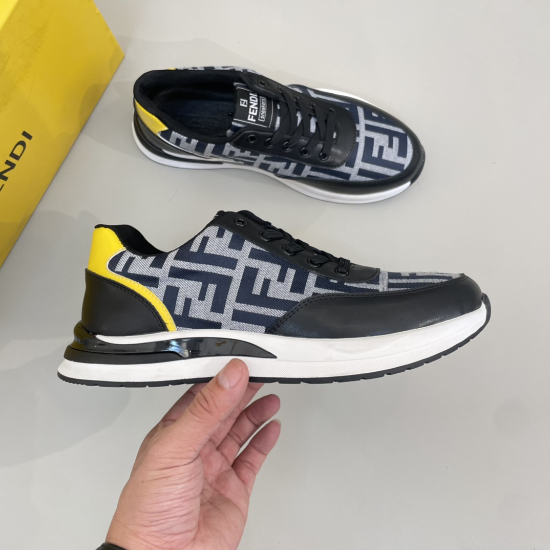 Precio de venta: P180Marca: Fend* zapatillas de caña bajaTalla: 38-44(se puede personalizar hasta 45