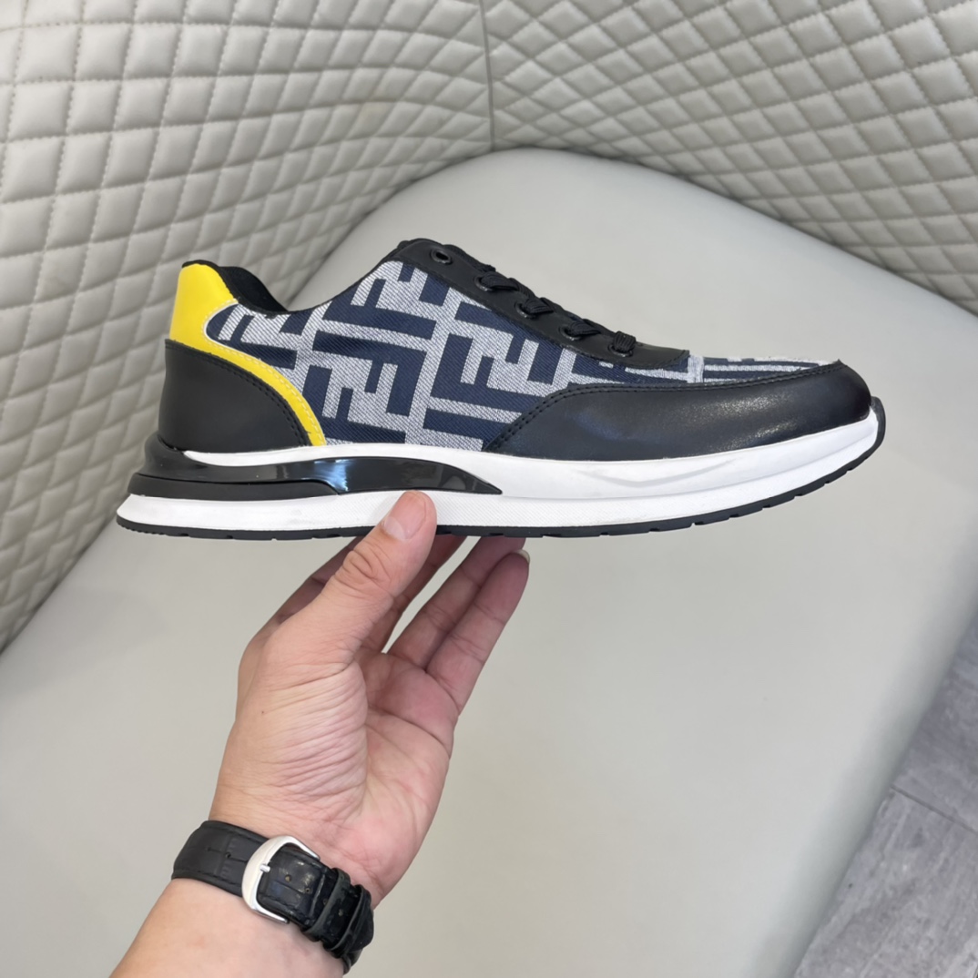 Precio de venta: P180Marca: Fend* zapatillas de caña bajaTalla: 38-44(se puede personalizar hasta 45