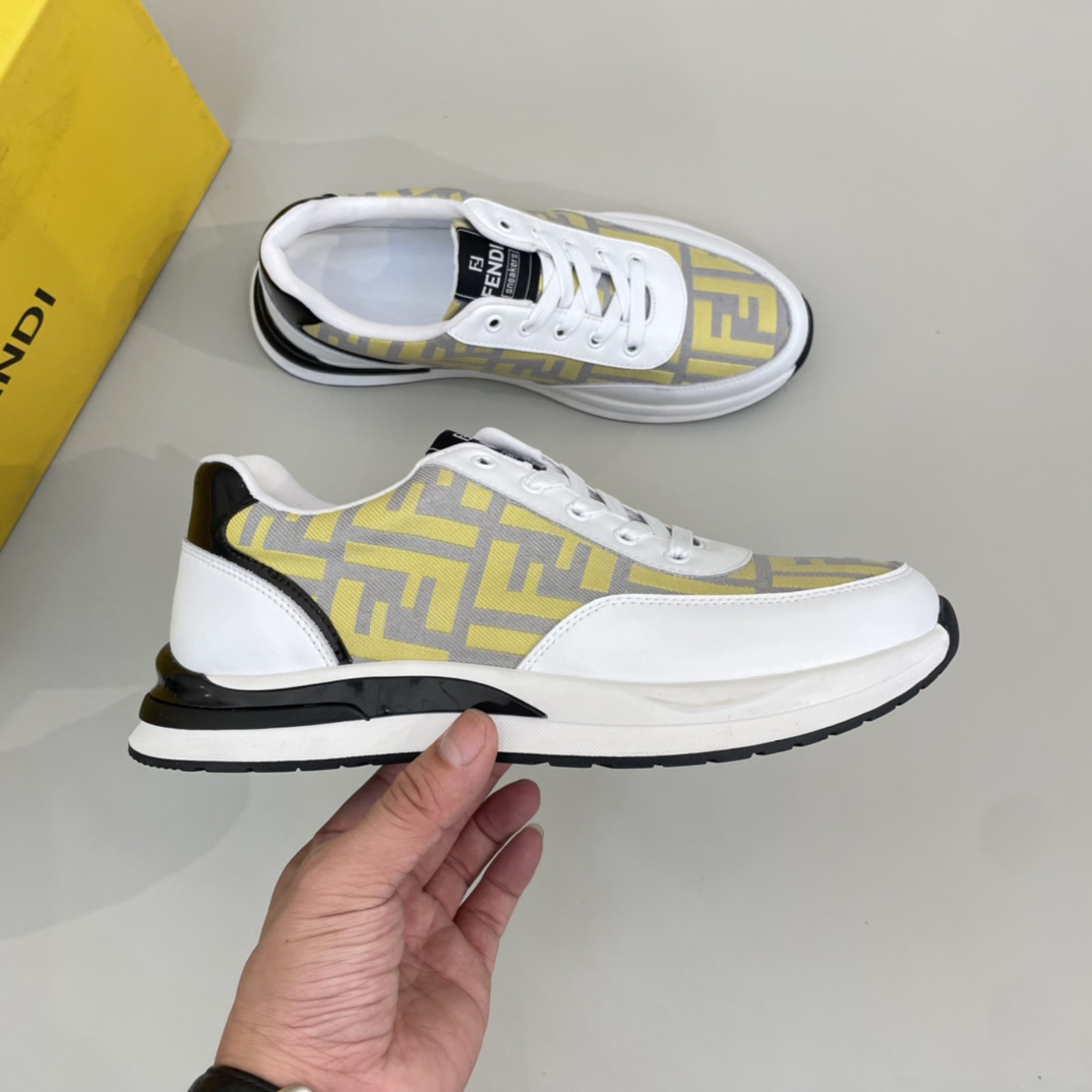 Precio de venta: P180Marca: Fend* zapatillas de caña bajaTalla: 38-44(se puede personalizar hasta 45