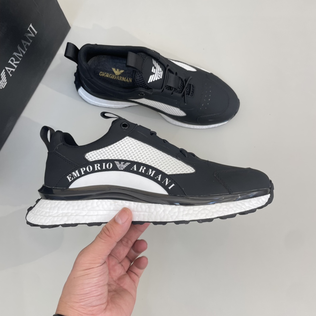 Precio de venta: P220 Marca comercial: Arman *"Armani*" lowtop sneakersMarca: 38-44 (se puede person