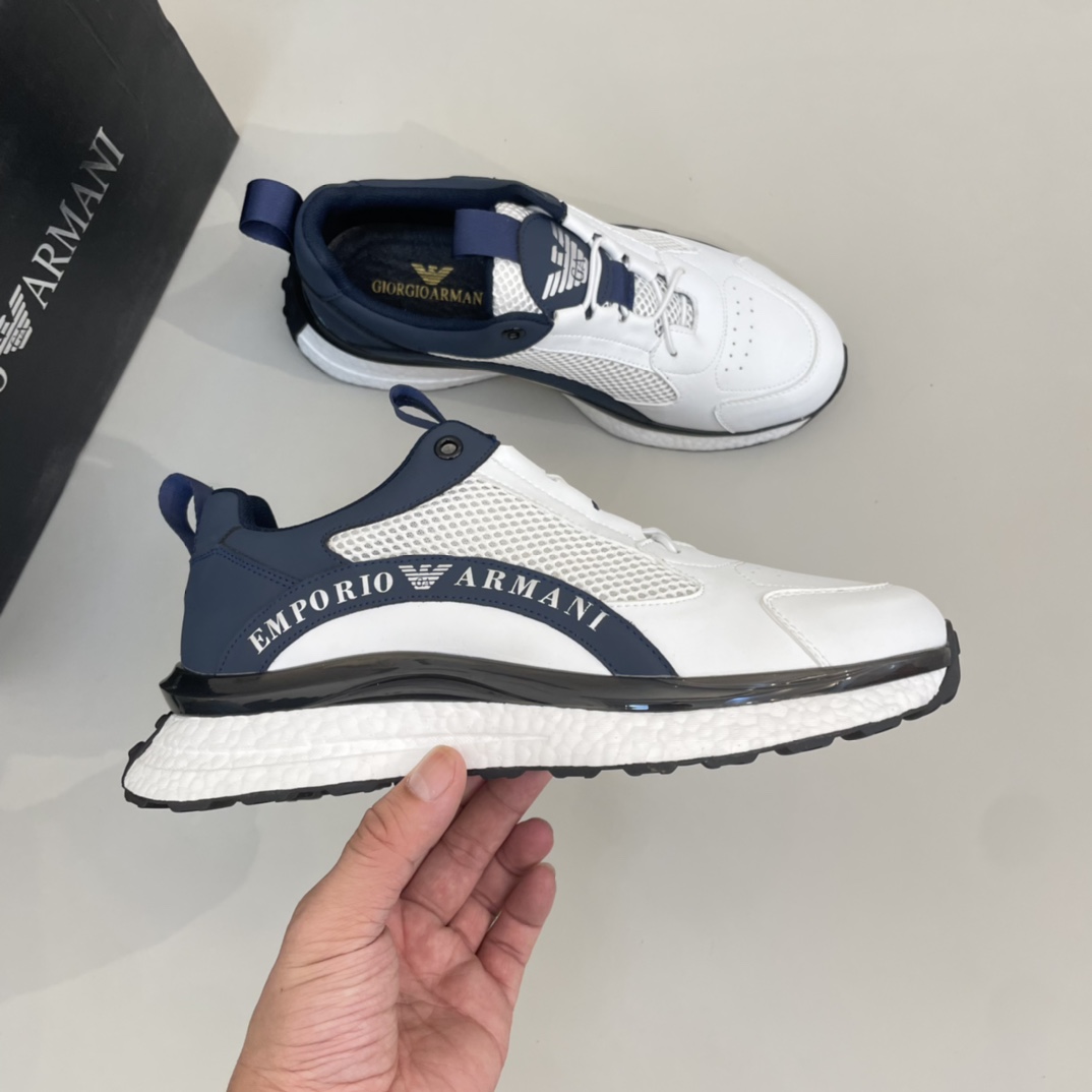Precio de venta: P220 Marca comercial: Arman *"Armani*" lowtop sneakersMarca: 38-44 (se puede person