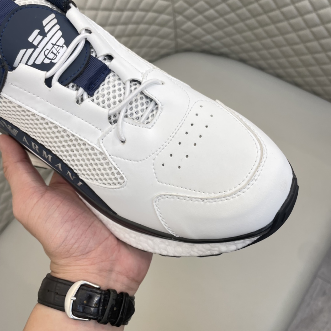 Precio de venta: P220 Marca comercial: Arman *"Armani*" lowtop sneakersMarca: 38-44 (se puede person