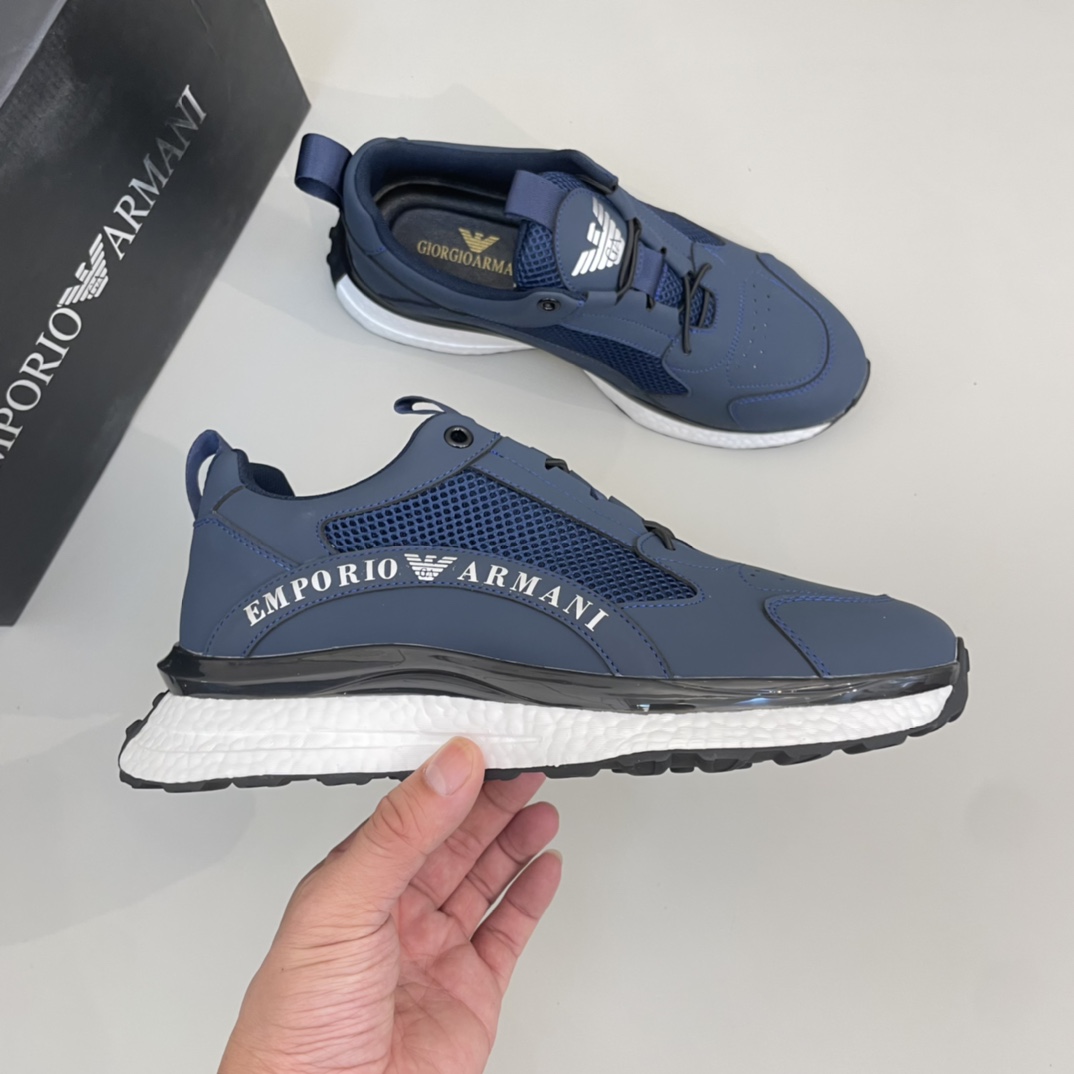 Precio de venta: P220 Marca comercial: Arman *"Armani*" lowtop sneakersMarca: 38-44 (se puede person