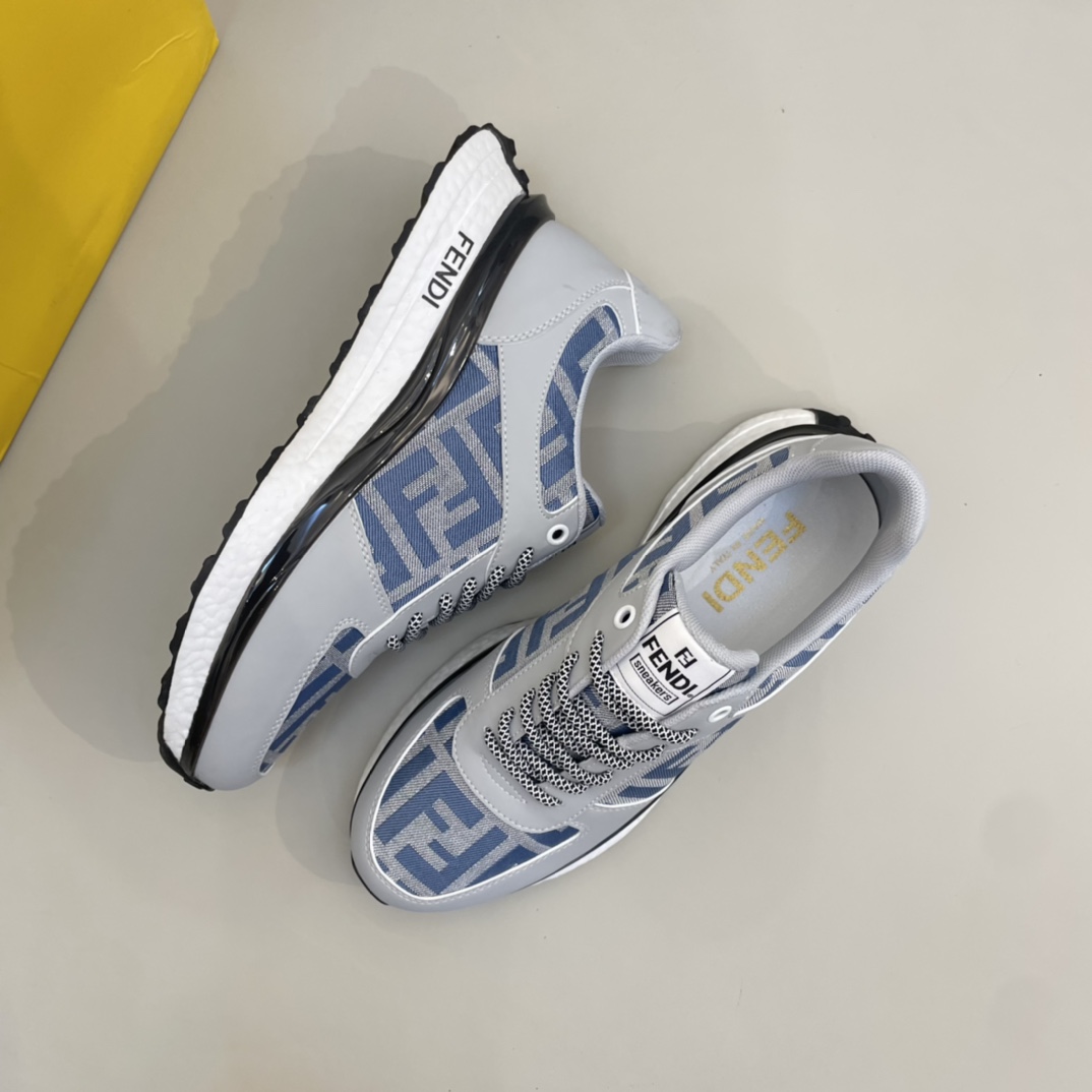 Precio de venta: P220 Marca: Fend * "Fendi *" lowtop entrenadores Tamaño: 38-44 (se puede pedir 45) 