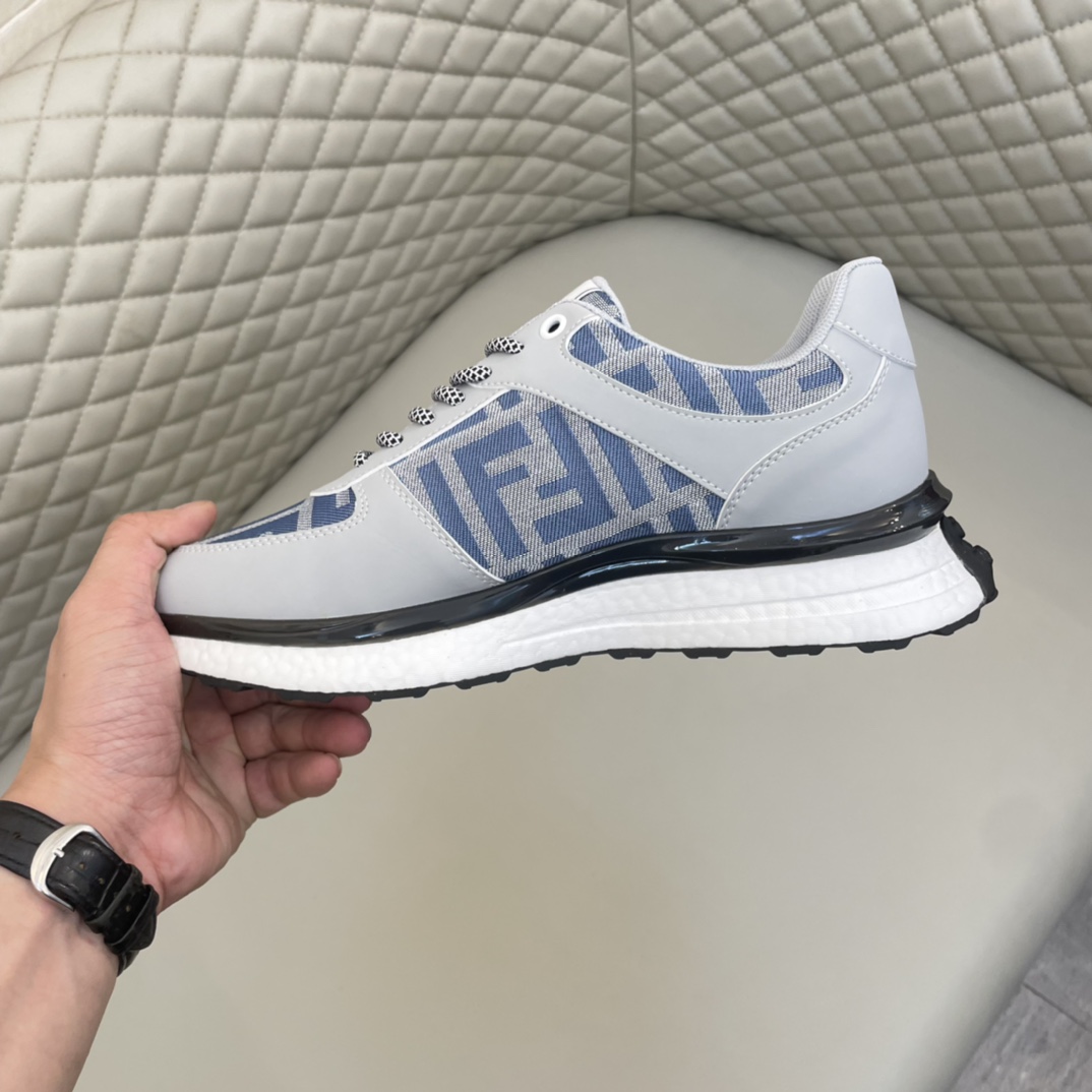 Precio de venta: P220 Marca: Fend * "Fendi *" lowtop entrenadores Tamaño: 38-44 (se puede pedir 45) 