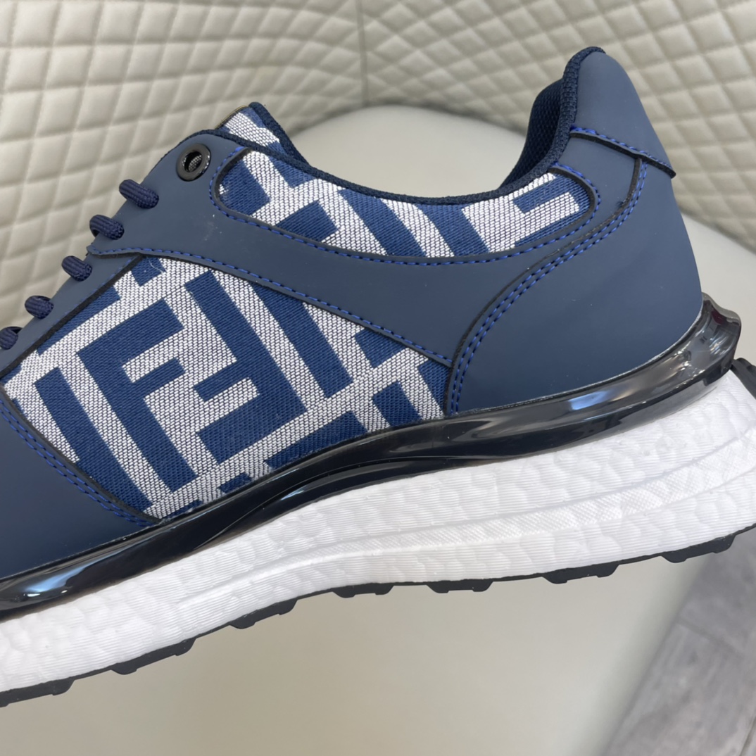 Precio de venta: P220 Marca: Fend * "Fendi *" lowtop entrenadores Tamaño: 38-44 (se puede pedir 45) 