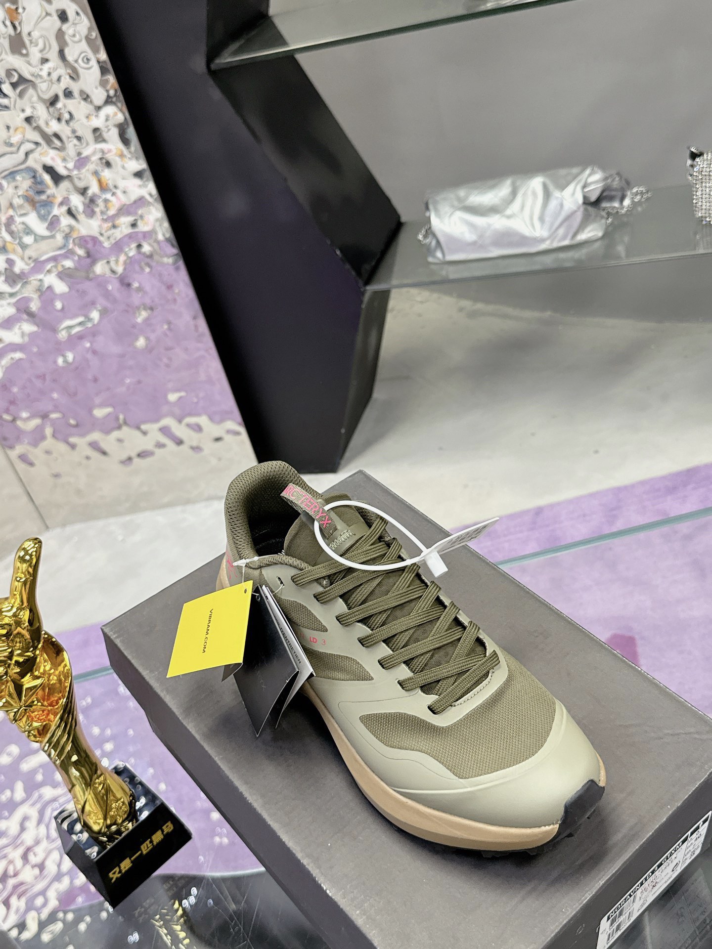 Precio de fábrica:Modelos de pareja, código de entrenador! arcteryx Principiante El último modelo no