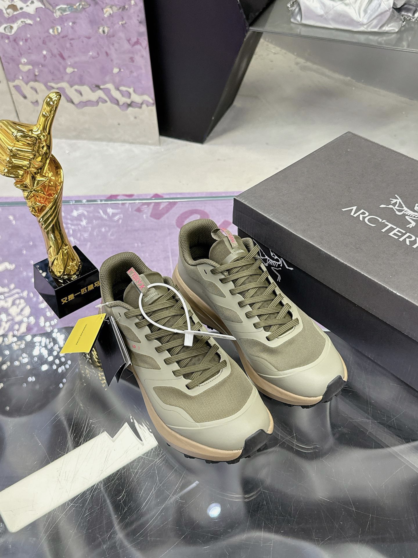 Precio de fábrica:Modelos de pareja, código de entrenador! arcteryx Principiante El último modelo no