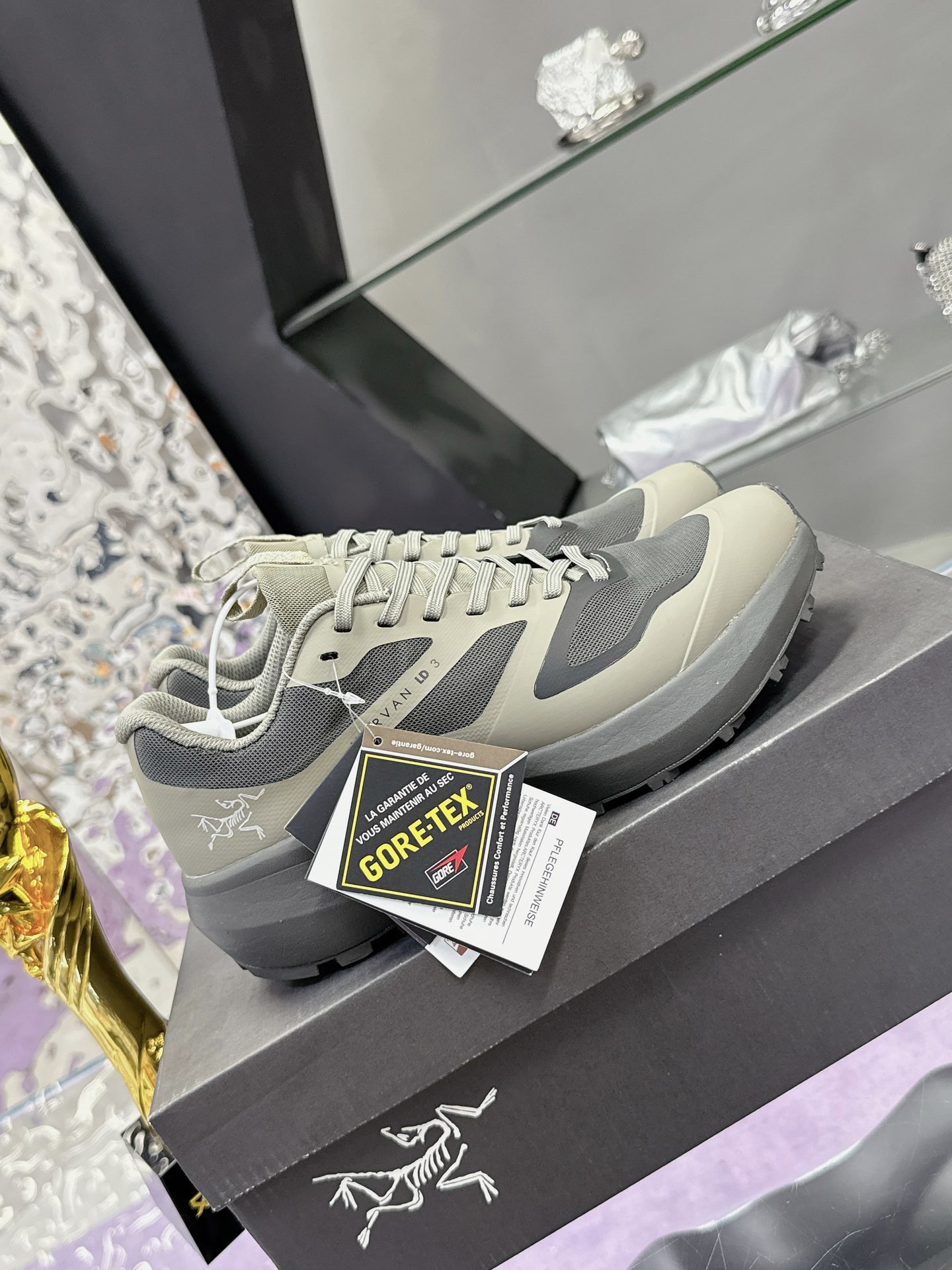Precio de fábrica:Modelos de pareja, código de entrenador! arcteryx Principiante El último modelo no