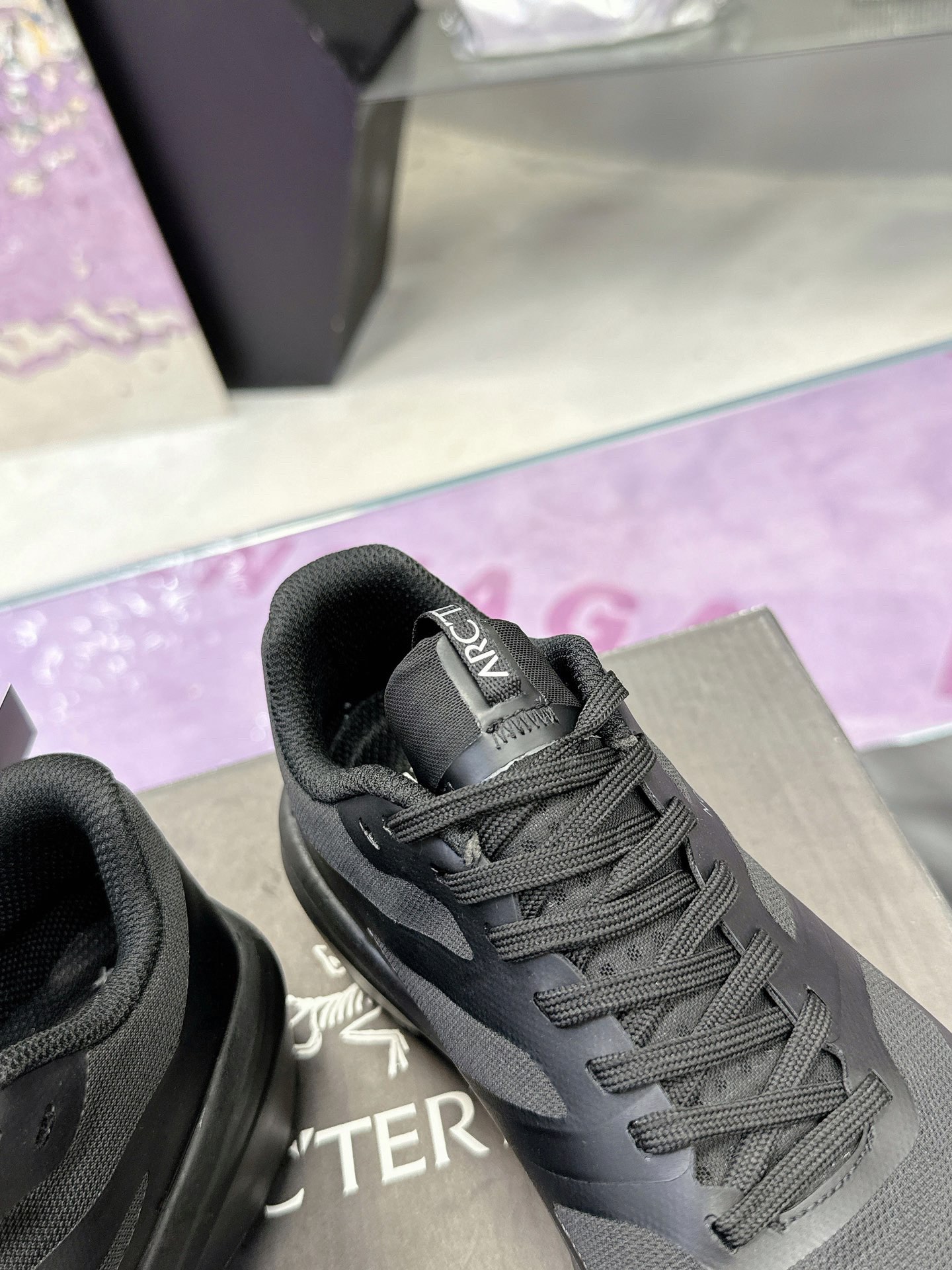 Precio de fábrica:Modelos de pareja, código de entrenador! arcteryx Principiante El último modelo no