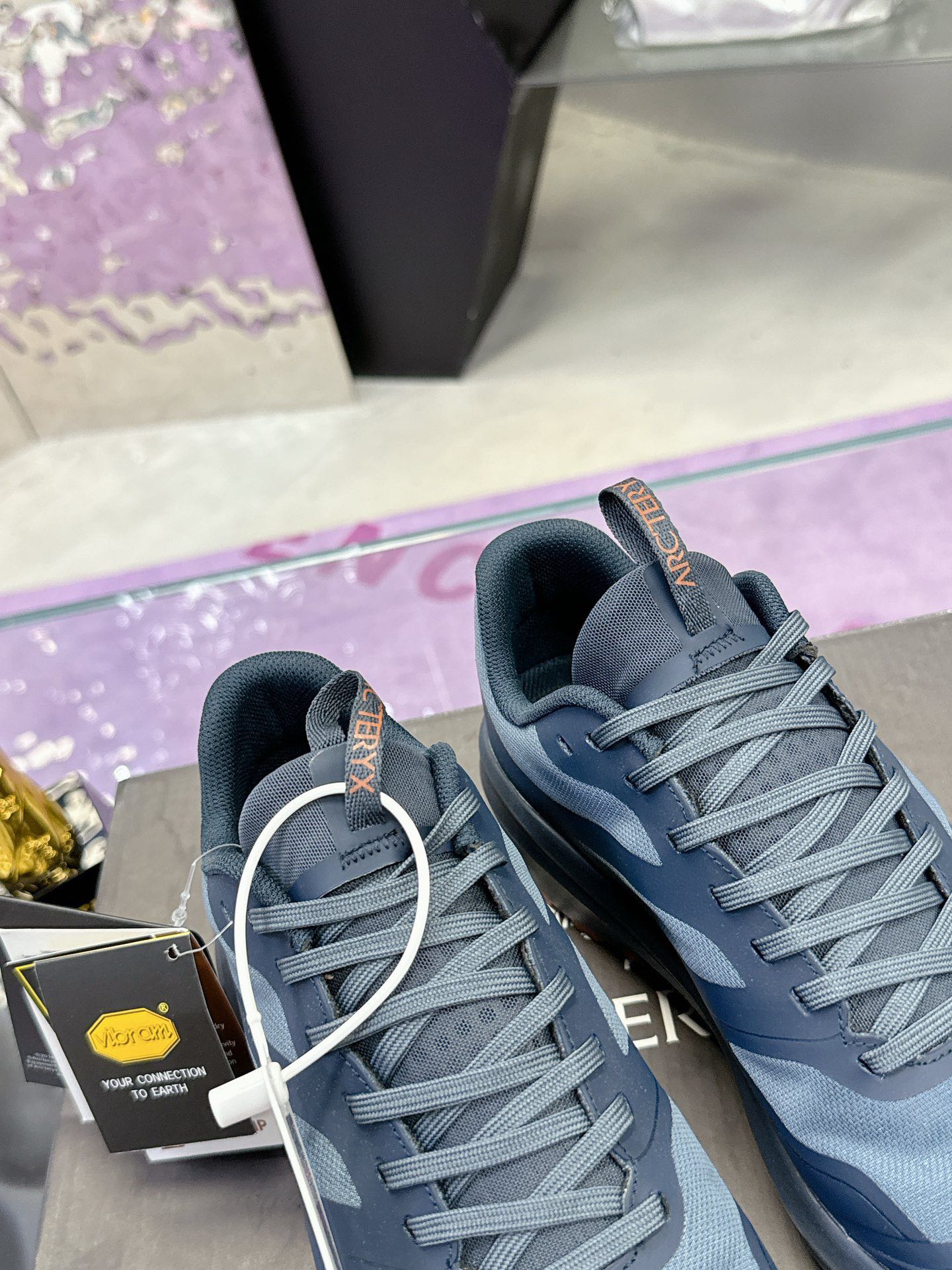 Precio de fábrica:Modelos de pareja, código de entrenador! arcteryx Principiante El último modelo no