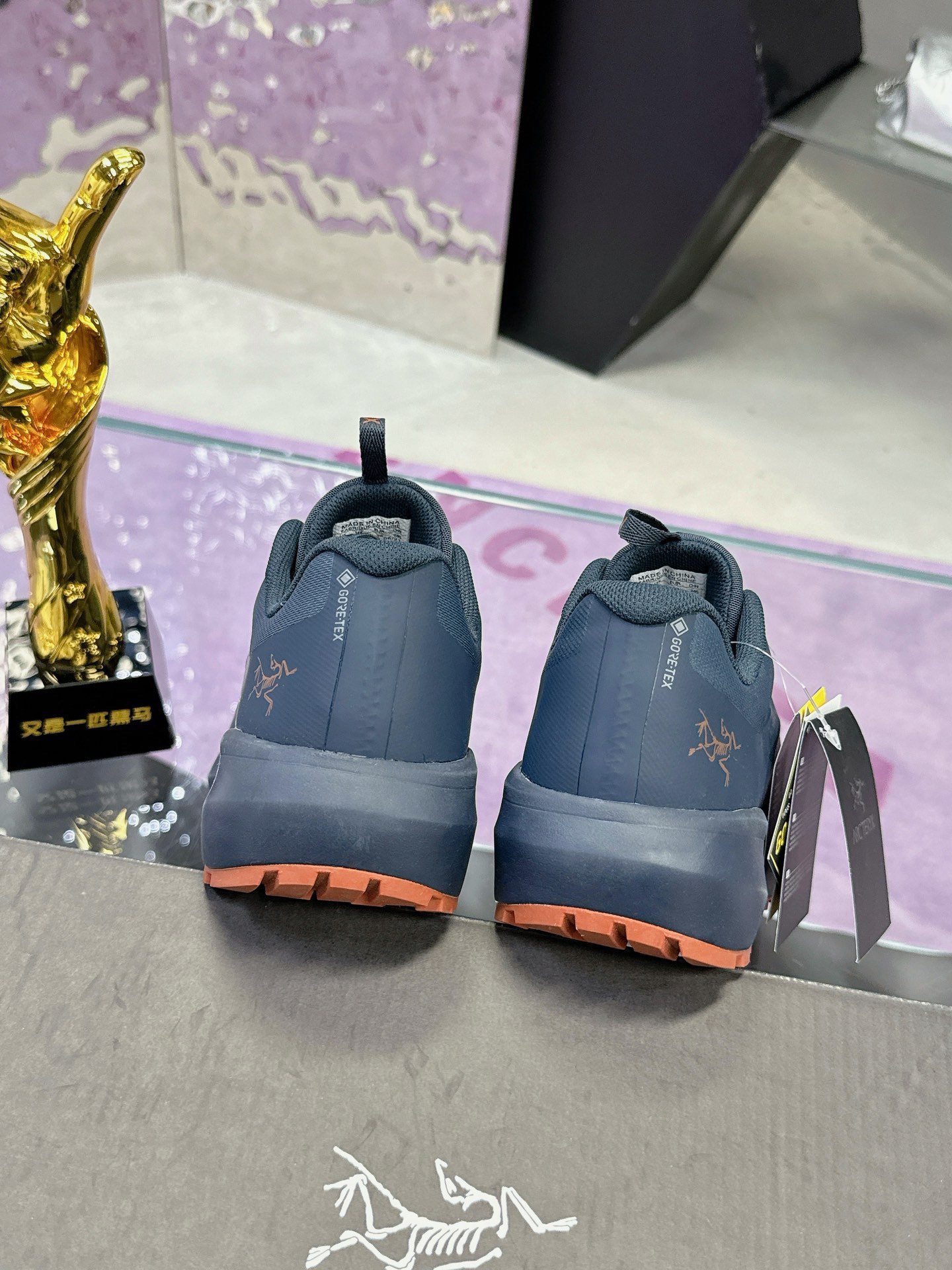 Precio de fábrica:Modelos de pareja, código de entrenador! arcteryx Principiante El último modelo no