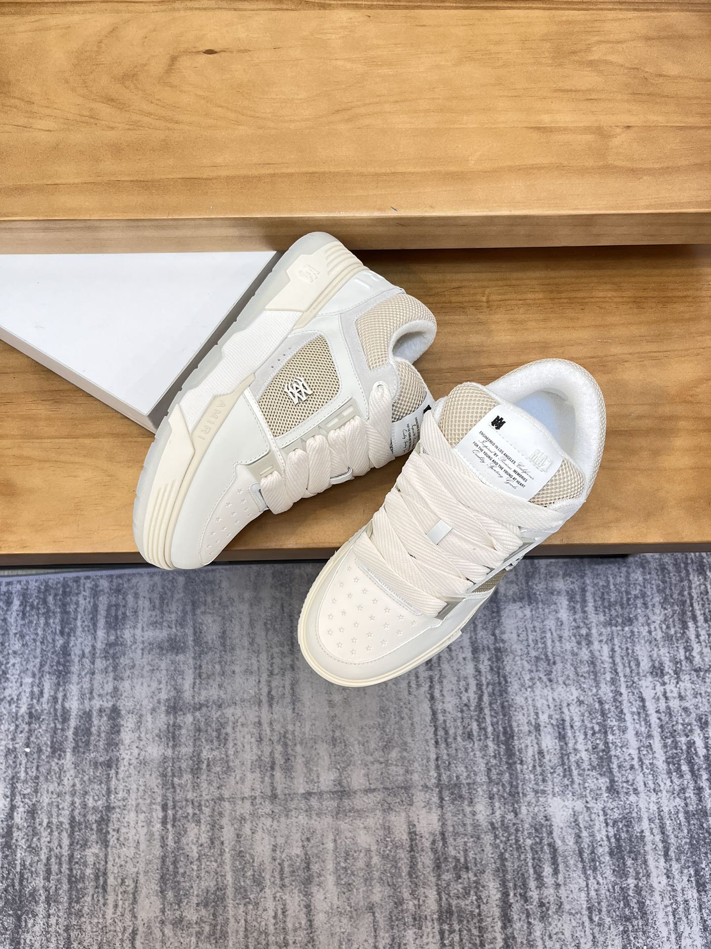 Precio de fábrica:Versión superior Amiri Emile 2023 Primavera y Verano Nuevo MA-1 Zapatos de pan Mod