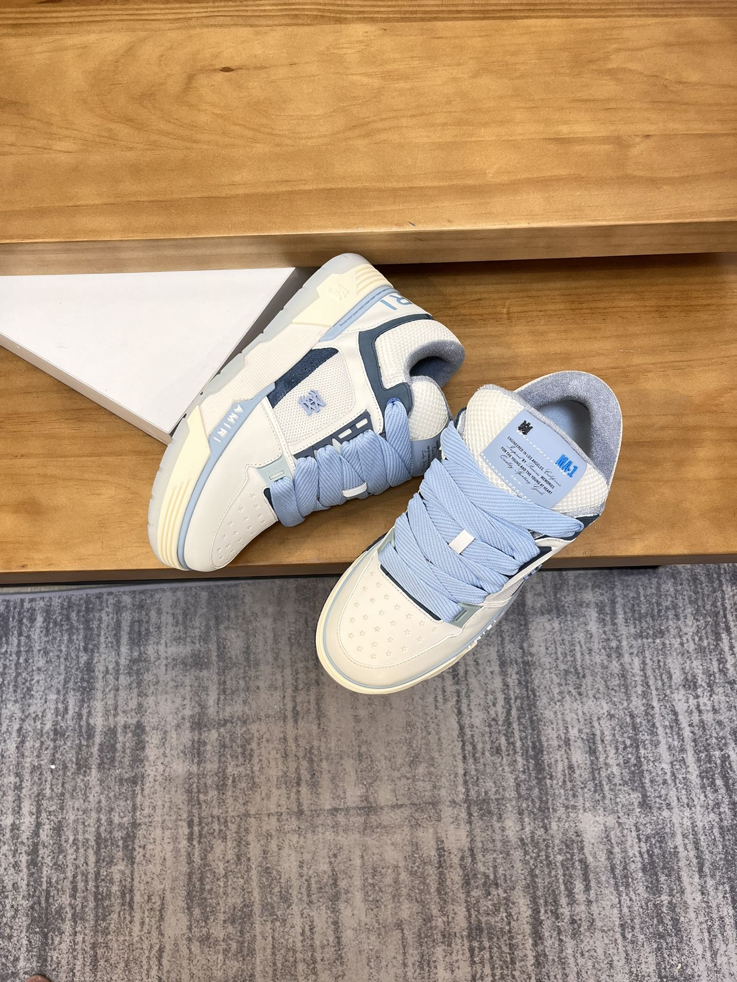 Precio de fábrica:Versión superior Amiri Emile 2023 Primavera y Verano Nuevo MA-1 Zapatos de pan Mod